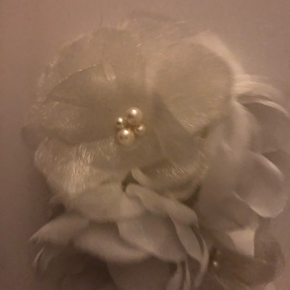 Pure white floral wedding belt